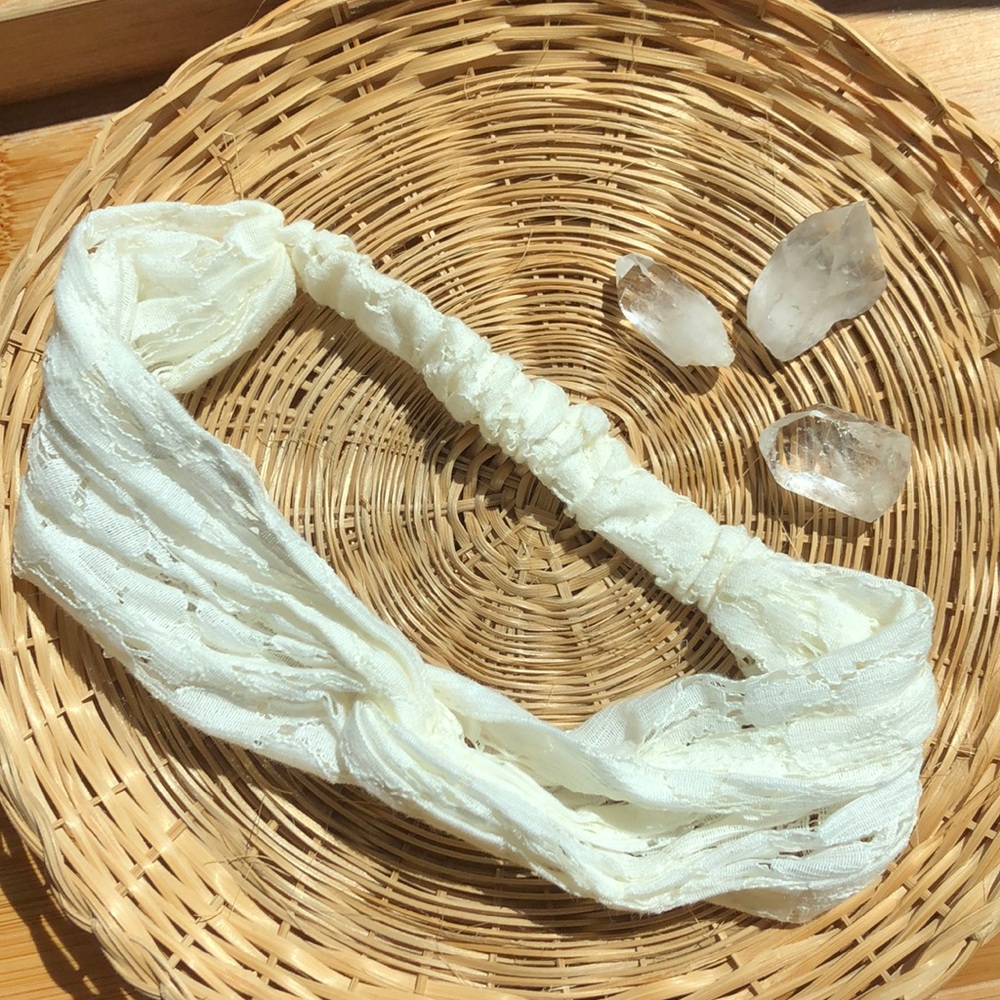 🍋 3/$25 ☀️ boho lace headband ☀️